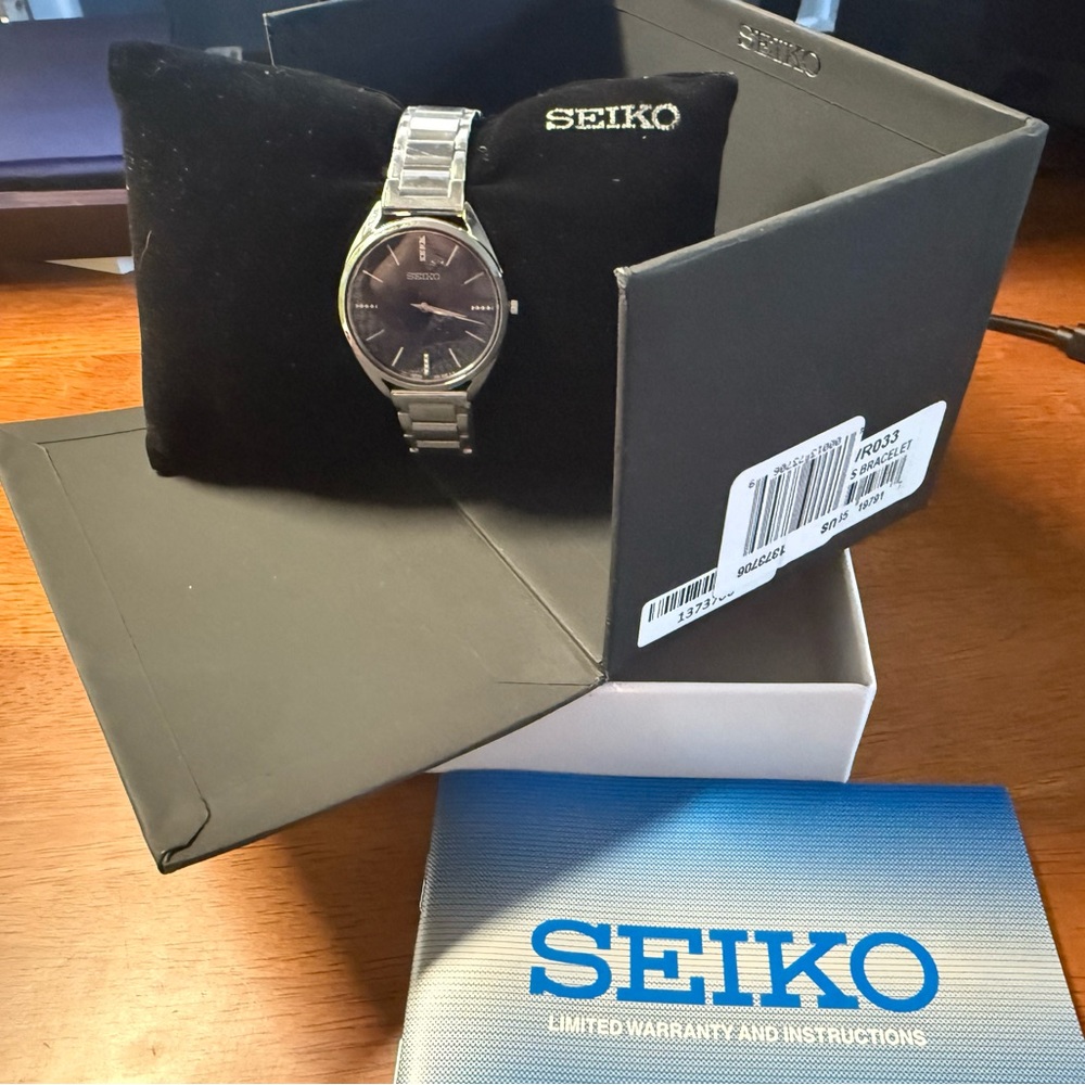 Seiko Ladies Blue Dial Silver Band Watch